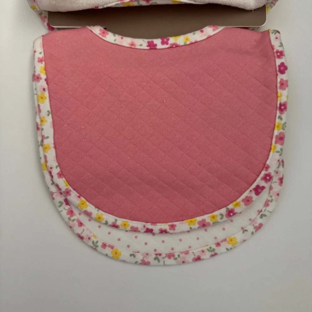 Bibs Soft Absorbent Hearts Floral Polka Dot Snap Closure 0-12M NEW | ChickPea